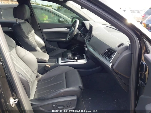 Audi Q5 TECHNIK - автомобили, коли, обяви за нови и употребявани 9