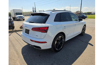 audi-q5-technik-s-line-all-wheel-drive - 4