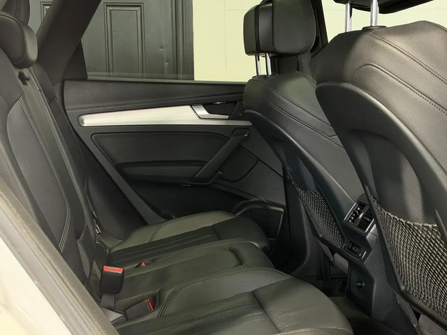 Audi Q5 Technik S-Line, Navi, Backup, Sunroof All Wheel Drive - автомобили, коли, обяви за нови и употребявани 14