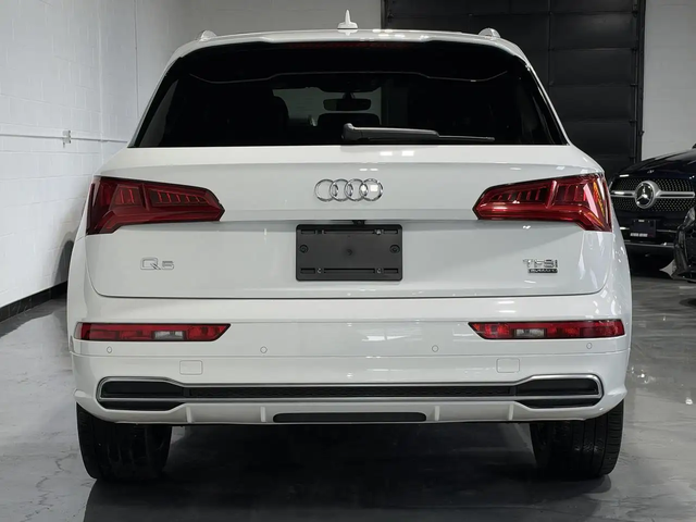 Audi Q5 Technik S-Line, Navi, Backup, Sunroof All Wheel Drive - автомобили, коли, обяви за нови и употребявани 3