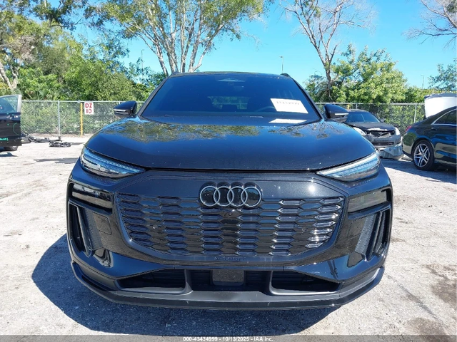 Audi Q6 SQ6 E-TRON PREMIUM PLUS QUATTRO - автомобили, коли, обяви за нови и употребявани 1