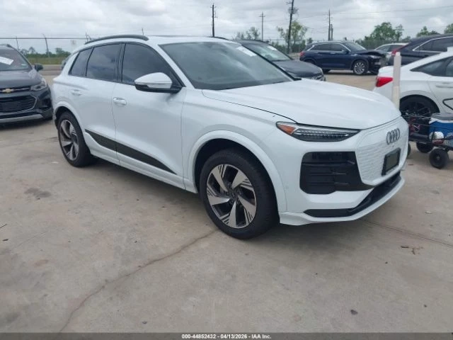 Audi Q6 | Панорама | HUD AR | B&O | 360  Камера | Quattro - автомобили, коли, обяви за нови и употребявани 0