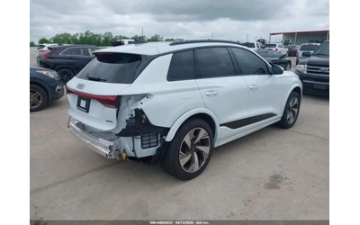 audi-q6 - 3