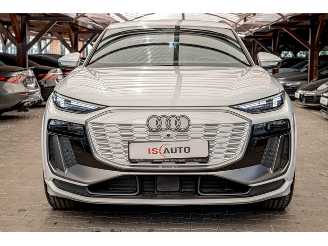 Audi Q6 E-Tron 100kWh/Quattro/Sline/Камера 360/Distronic/ - автомобили, коли, обяви за нови и употребявани 0