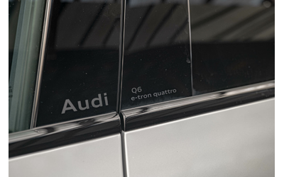 Audi Q6 E-Tron 100kWh/Quattro/Sline/Камера 360/Distronic/ - автомобили, коли, обяви за нови и употребявани 6