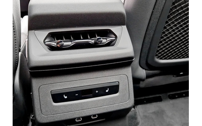 Audi Q6 Q6 e-tron 100 kWh Quattro - автомобили, коли, обяви за нови и употребявани 12