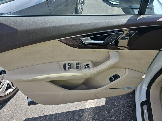 Audi Q7 PRESTIGE* BOSE* DISTRO* MATRIX* PANO* ОБДУХ* DIGIT - автомобили, коли, обяви за нови и употребявани 10