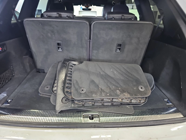 Audi Q7 MATRIX* BOSE* DIGITAL* ОБДУХ* ПОДГРЕВ* KEYLESS* 7М - автомобили, коли, обяви за нови и употребявани 11