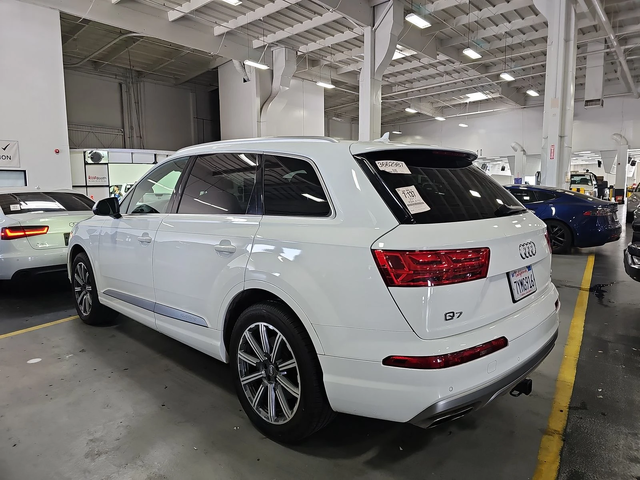 Audi Q7 MATRIX* BOSE* DIGITAL* ОБДУХ* ПОДГРЕВ* KEYLESS* 7М - автомобили, коли, обяви за нови и употребявани 5