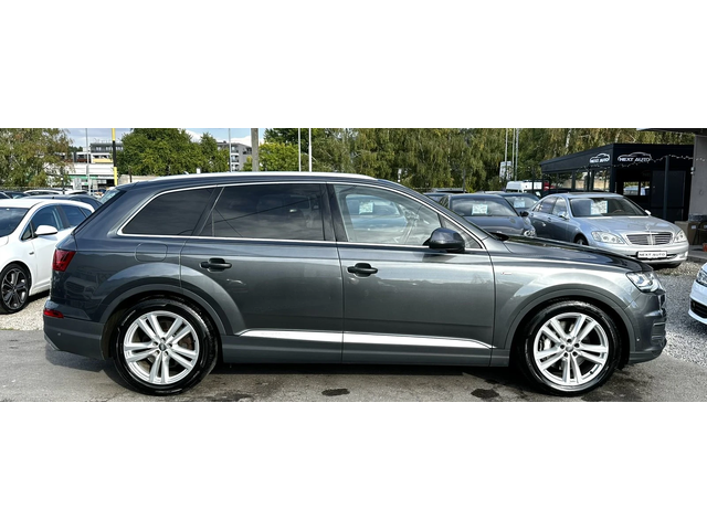 Audi Q7 3.0TDI 272 S LINE PANO DISTRONIC LANE ASSIST 6+ 1 - автомобили, коли, обяви за нови и употребявани 3