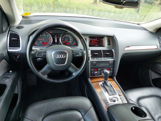 Audi Q7 3, 0TDI 239ps FACELIFT - автомобили, коли, обяви за нови и употребявани 5