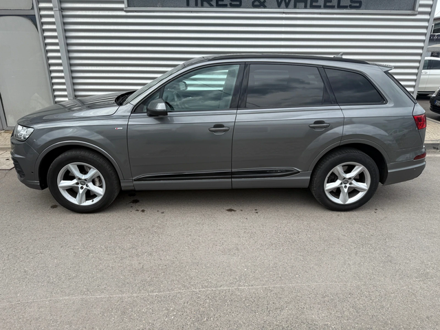 Audi Q7 OFFROAD пакет+ S-Line+ + Matrix+ Панорама+ Печка+ - автомобили, коли, обяви за нови и употребявани 1