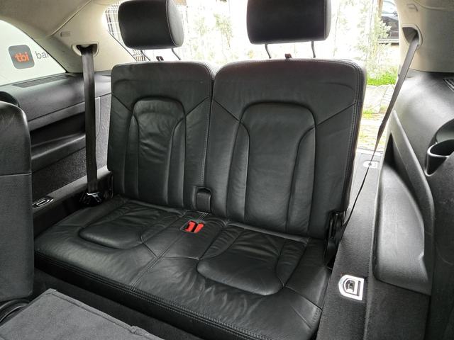 Audi Q7 3.0TDI-233кс= АВТОМАТ= 7МЕСТА= КСЕНОН= QUATTRO - автомобили, коли, обяви за нови и употребявани 9