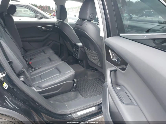 Audi Q7 PREMIUM PLUS / QUATTRO / TIPTRONIC / DISTRONIC - автомобили, коли, обяви за нови и употребявани 9