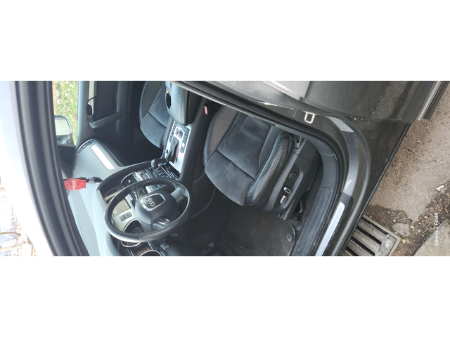 Audi Q7 3.0 - автомобили, коли, обяви за нови и употребявани 3