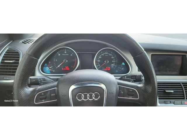 Audi Q7 3.0 - автомобили, коли, обяви за нови и употребявани 8