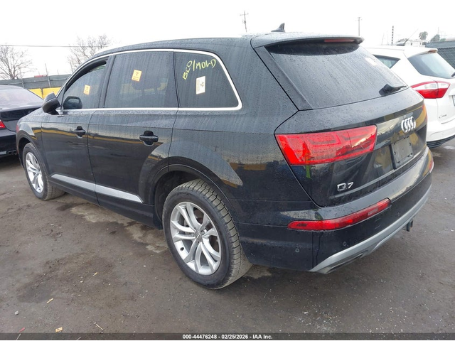 Audi Q7 3.0L V-6 DI, DOHC, VVT, SUPERCHARGER, 329HP All Wheel Drive - автомобили, коли, обяви за нови и употребявани 2