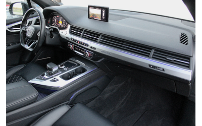 Audi Q7 3.0TDI/E-TRON/S-LINE/QUATTRO/TOP - автомобили, коли, обяви за нови и употребявани 12
