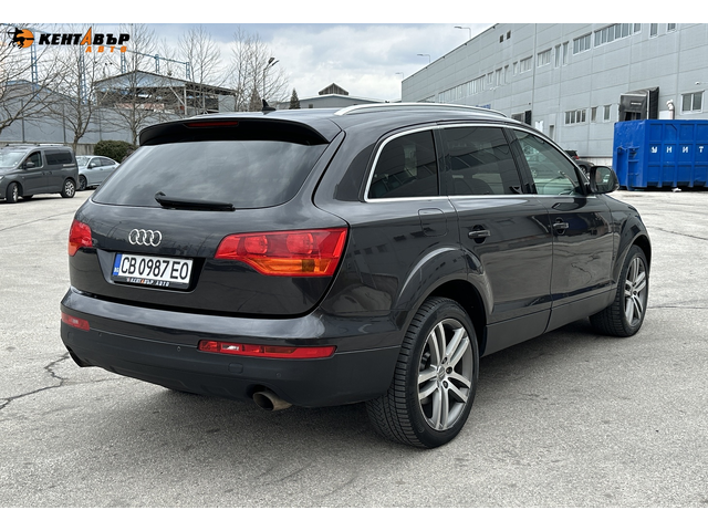 Audi Q7 3.0tdi/Quattro - автомобили, коли, обяви за нови и употребявани 3