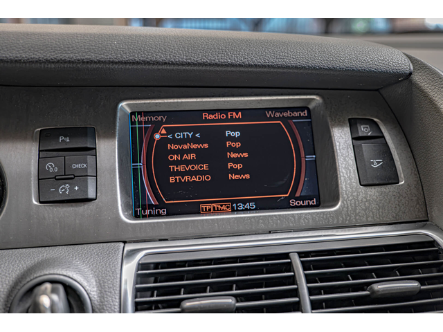 Audi Q7 3.0TDI/QUATTRO/PDC/F1/Leader - автомобили, коли, обяви за нови и употребявани 9