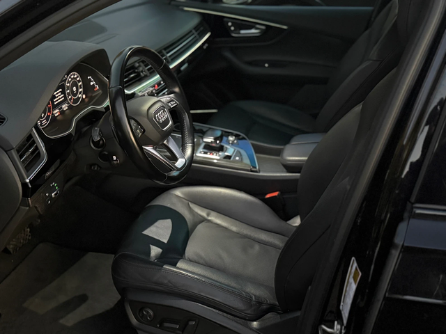 Audi Q7 BOSE* ОБДУХВАНЕ* КАМЕРА* ПАНОРАМА* DISTR* 7МЕСТА - автомобили, коли, обяви за нови и употребявани 7