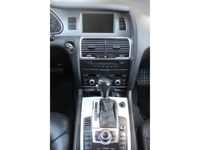 Audi Q7 3.0 TDI  РЕГИСТРАЦИЯ - автомобили, коли, обяви за нови и употребявани 10