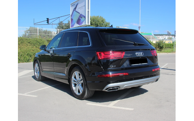 Audi Q7 3.0 TDI  S-LINE  6+ 1 МЕСТА ЕВРО 6В - автомобили, коли, обяви за нови и употребявани 6