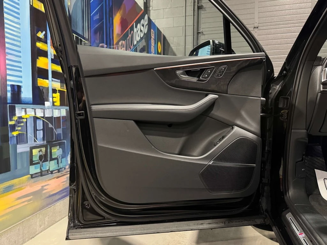 Audi Q7 * quattro Technik * CARFAX * ЦЕНА ДО БГ - автомобили, коли, обяви за нови и употребявани 11