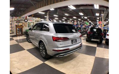 audi-q7 - 4