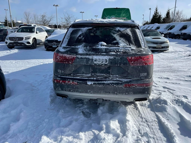 Audi Q7 * 3.0T Technik * CARFAX * ЦЕНА ДО БГ - автомобили, коли, обяви за нови и употребявани 3