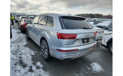 audi-q7 - 3