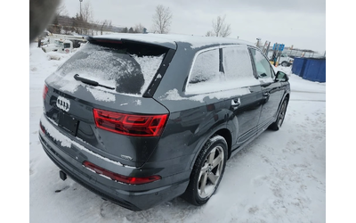 audi-q7 - 3