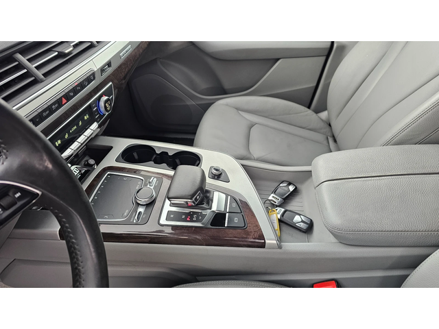 Audi Q7 3.0TDI-MATRIX---KAMERA-NAVI - автомобили, коли, обяви за нови и употребявани 13