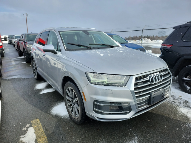 Audi Q7 3.0T TECHNIK - автомобили, коли, обяви за нови и употребявани 3