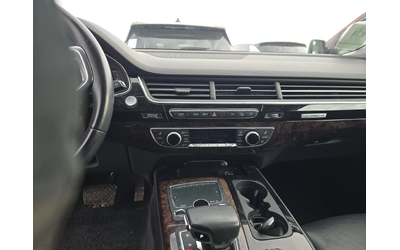 Audi Q7 Prestige - автомобили, коли, обяви за нови и употребявани 8