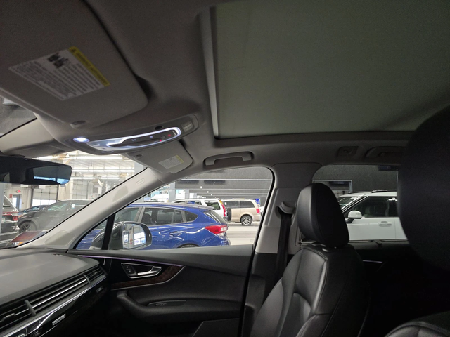 Audi Q7 Prestige - автомобили, коли, обяви за нови и употребявани 9