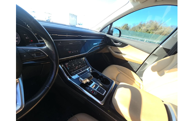 Audi Q7 Premium Plus 55 TFSI - автомобили, коли, обяви за нови и употребявани 12