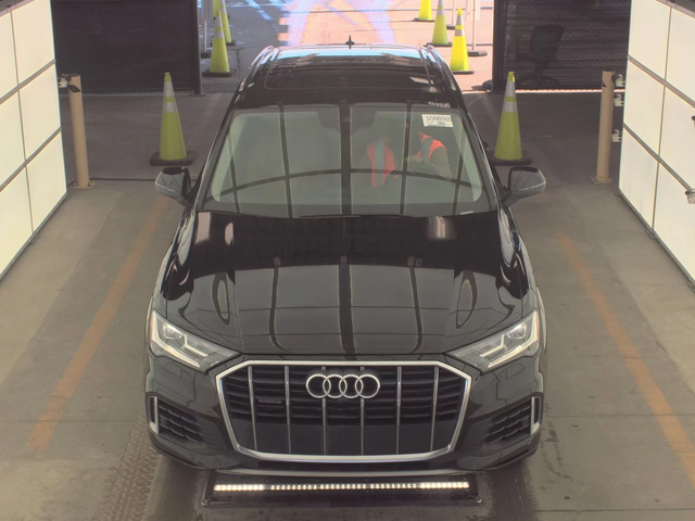 Audi Q7 Premium Plus 55 TFSI - автомобили, коли, обяви за нови и употребявани 1