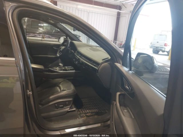Audi Q7 55 PREMIUM - автомобили, коли, обяви за нови и употребявани 5