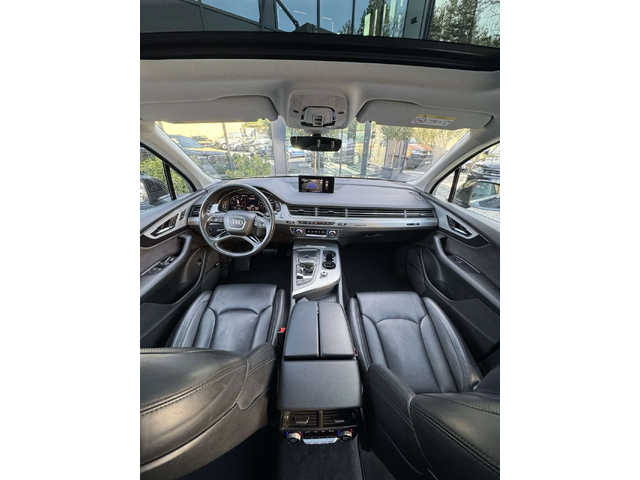 Audi Q7 - автомобили, коли, обяви за нови и употребявани 12