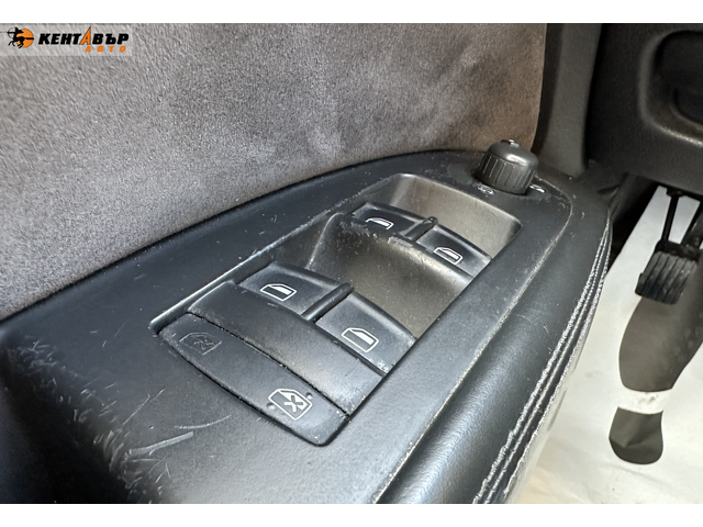 Audi Q7 4.2d/Панорама/Босе - автомобили, коли, обяви за нови и употребявани 15