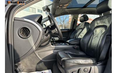 Audi Q7 4.2d/Панорама/Босе - автомобили, коли, обяви за нови и употребявани 7