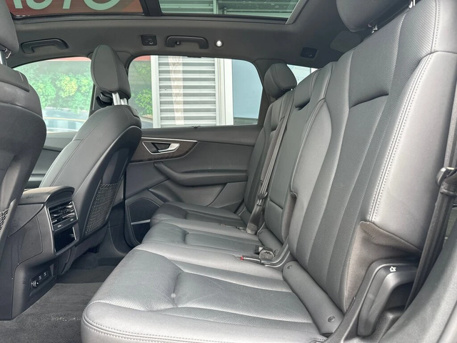 Audi Q7 Progressiv| S LINE| 55 TFSI| 7 PASS| CARPLAY - автомобили, коли, обяви за нови и употребявани 14