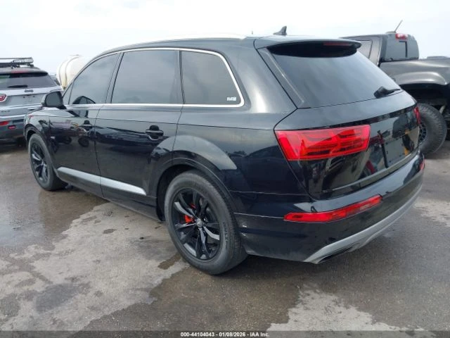 Audi Q7 * PREMIUM* KEYLESS* КОЖА* ПОДГРЕВ* ПАНО* - автомобили, коли, обяви за нови и употребявани 3