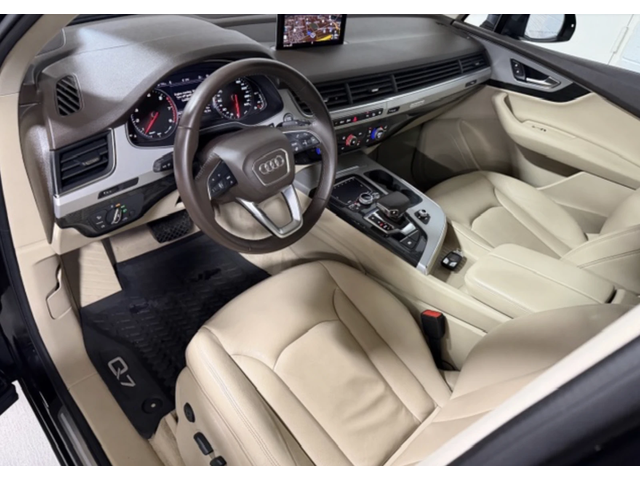 Audi Q7 Komfort* КОжа* Подгрев* Keyless* NAVI - автомобили, коли, обяви за нови и употребявани 5