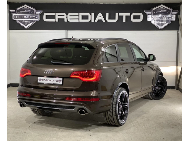 Audi Q7 3.0 TDI S-LINE * Panorama* - автомобили, коли, обяви за нови и употребявани 5