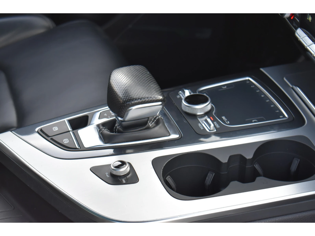 Audi Q7 3.0TDI* S-LINE* MATRIX* DISSTRONIC* PANORAMA - автомобили, коли, обяви за нови и употребявани 13