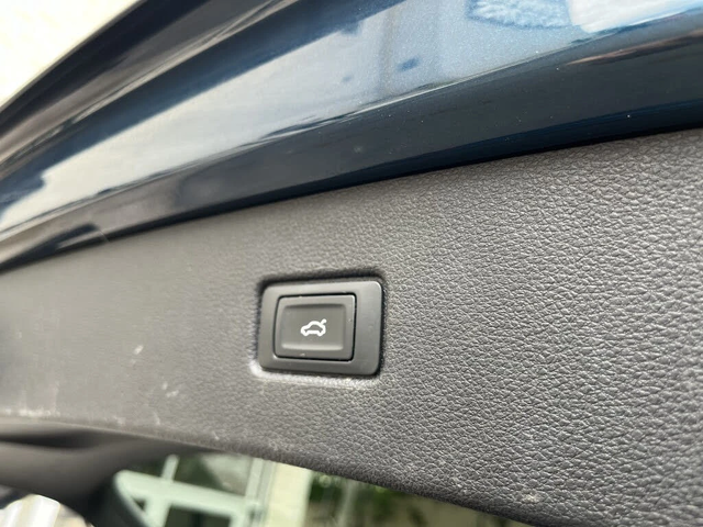 Audi Q7 Quattro* Komfort* АвтоКредит* (ЦЕНА ДО БГ) - автомобили, коли, обяви за нови и употребявани 9