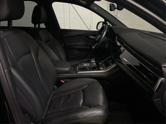 Audi Q7 Komfort* 55 TFSI* АвтоКредит* (ЦЕНА ДО БГ) - автомобили, коли, обяви за нови и употребявани 13