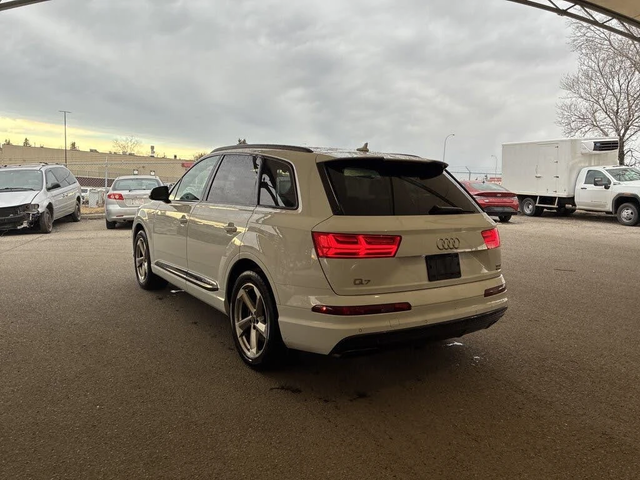 Audi Q7 3.0 TFSI* quattro* Technik* АвтоКредит* (ЦЕНА ДО Б - автомобили, коли, обяви за нови и употребявани 2